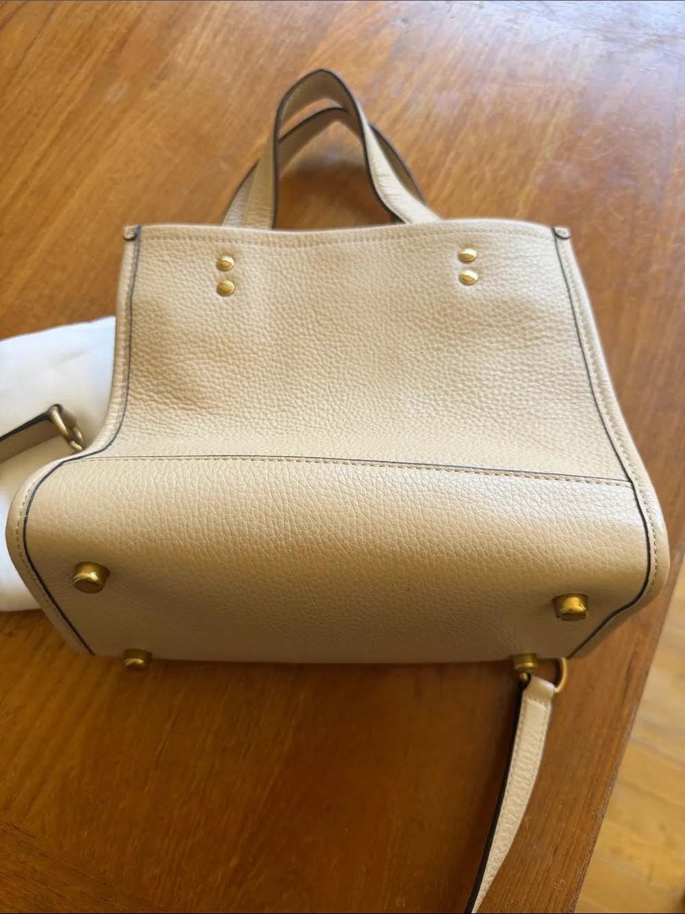 Coach X JLO Dempsey Tote 22 NYC Skyline leather